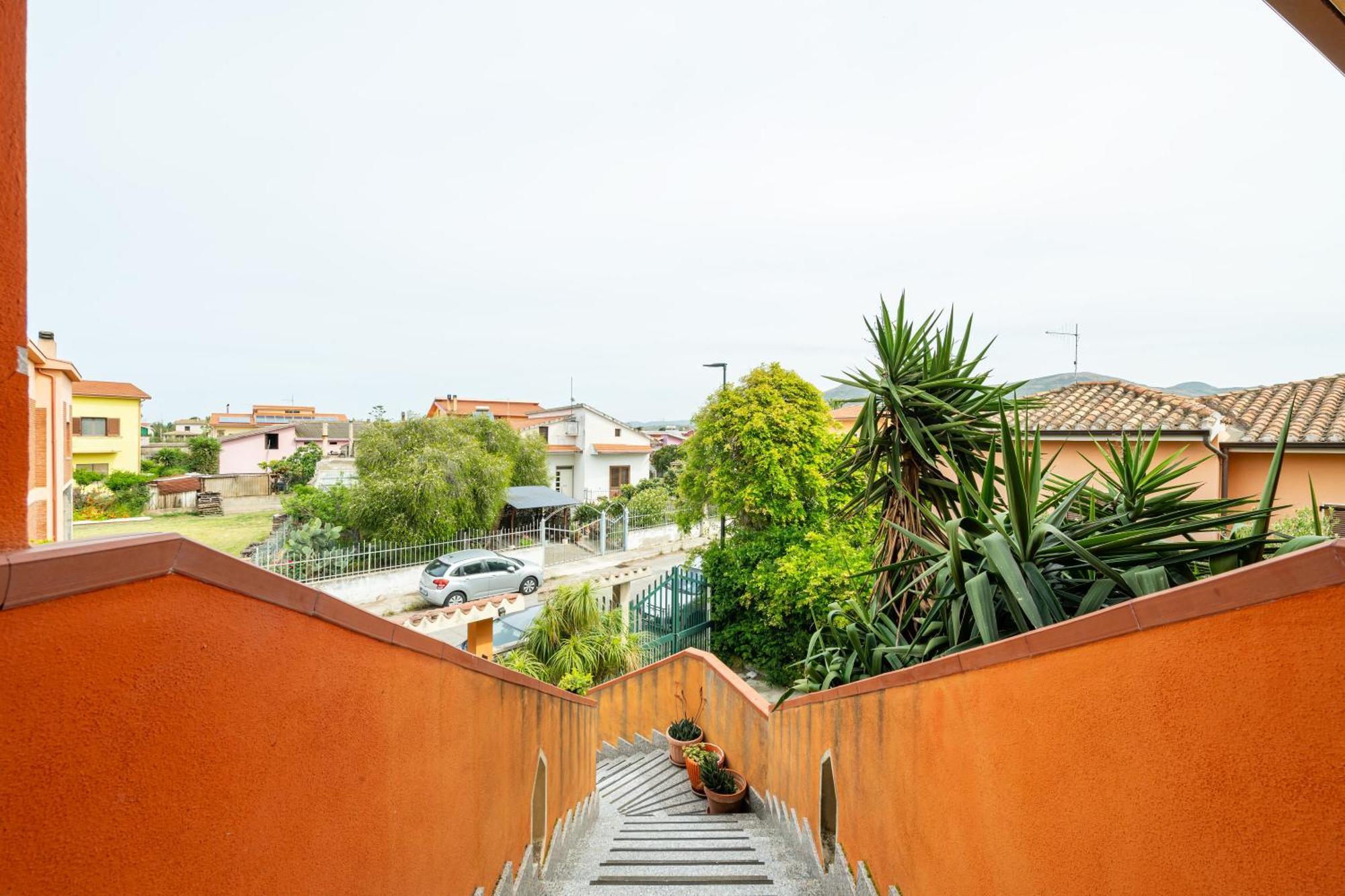 Gaia Casa Vacanze Villa San Giovanni Suergiu Exterior photo